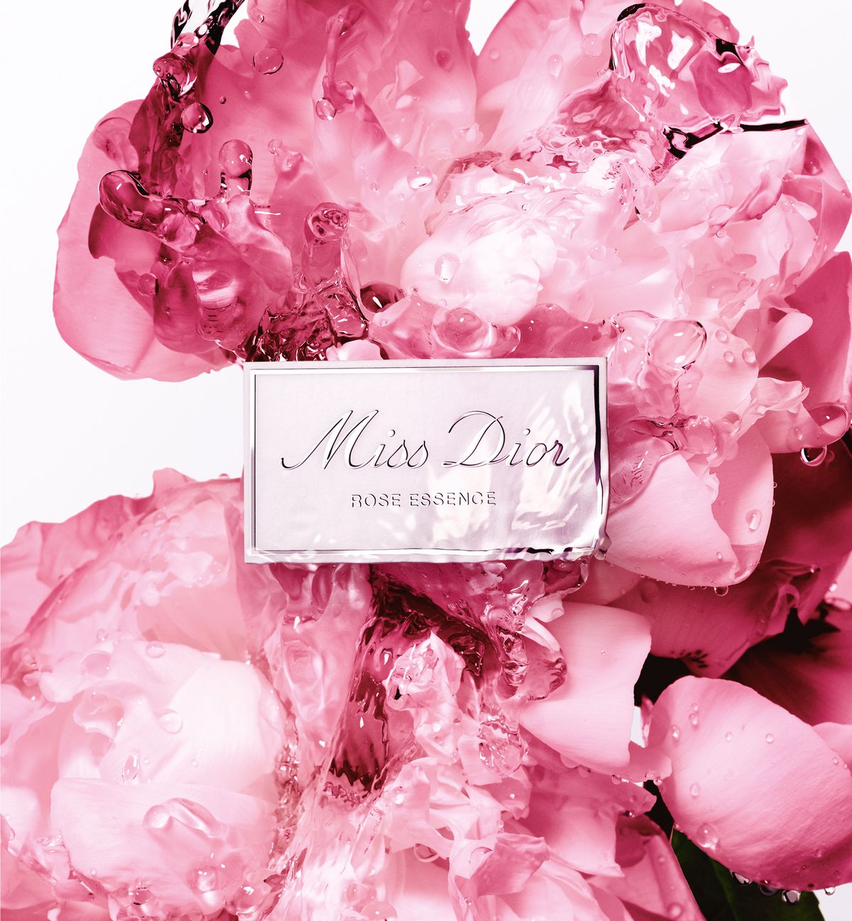 Miss-Dior-Rose-Essence-100ml-03.jpg