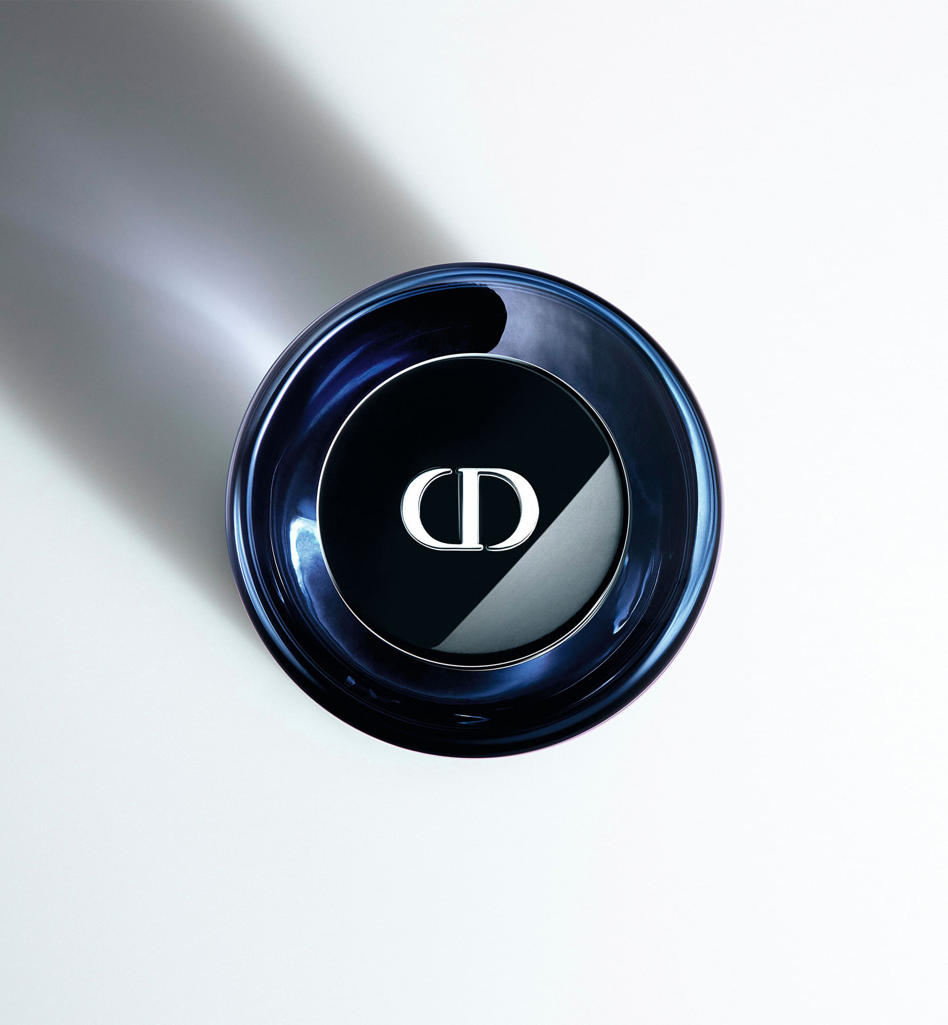 Sauvage Eau de Toilette: icono del perfume masculino - DIOR CL
